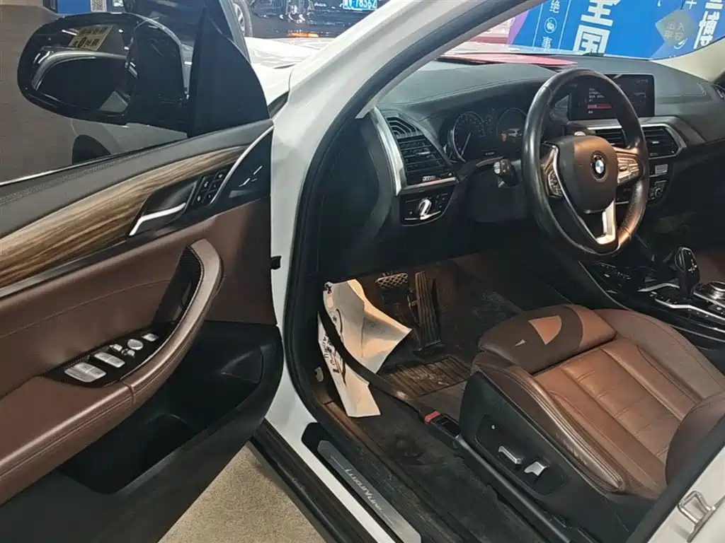 BMW X3 2019 — фото 16