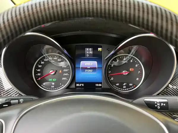 Mercedes-Benz V-Class 2024