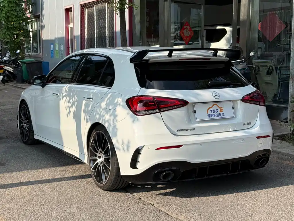 Mercedes-Benz A-Class AMG 2023 — фото 3