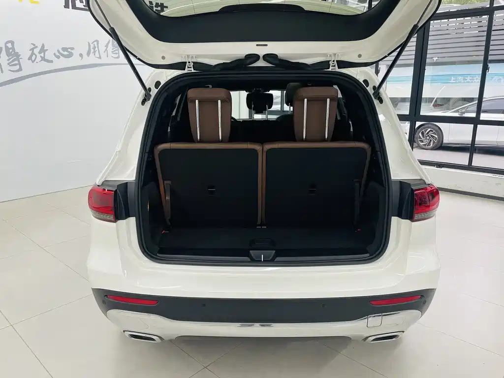 Mercedes-Benz GLB 2023 — фото 16