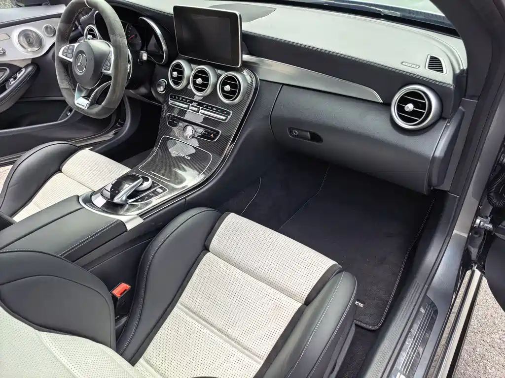 Mercedes-Benz C-Class AMG 2018 — фото 13