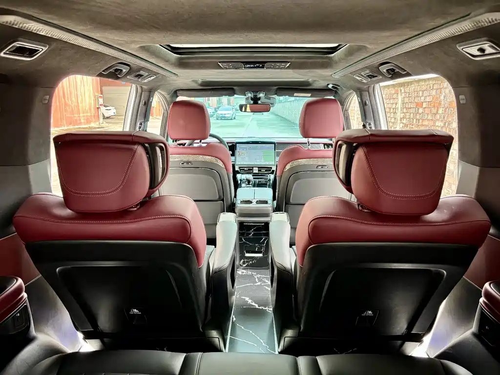 GAC Motor Trumpchi M8 2024 — фото 15