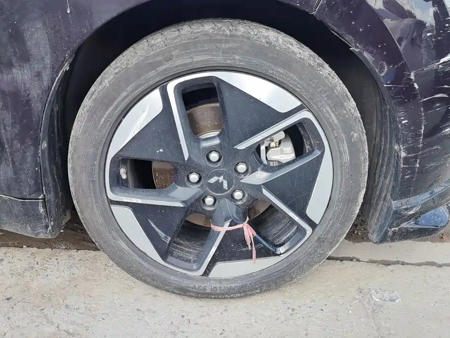 Wuling Starlight 2023