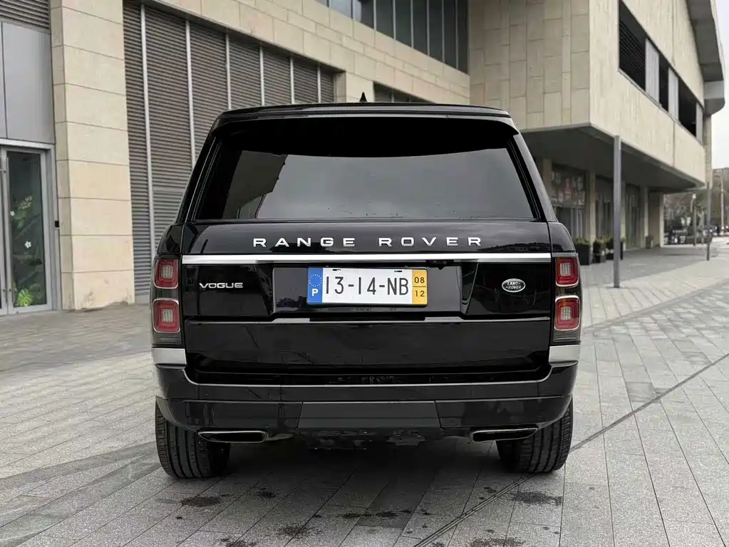 Land Rover Range Rover 2022 — фото 15
