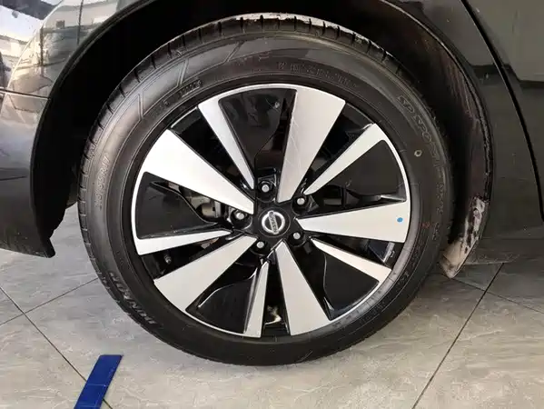 Nissan Teana 2022