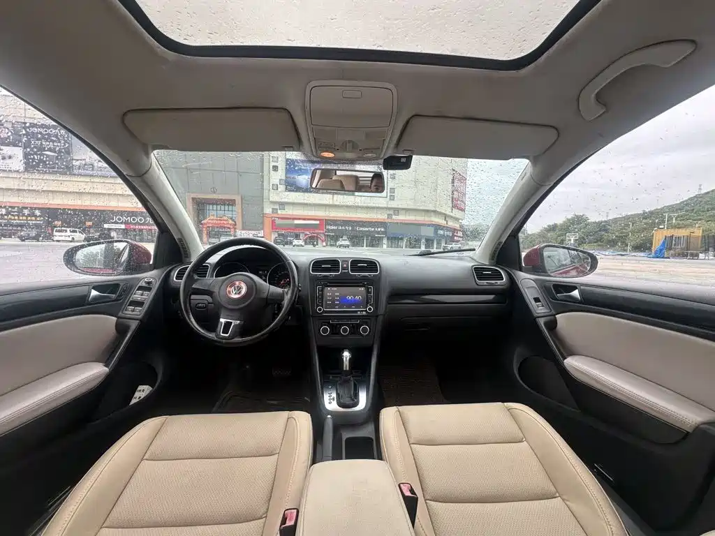 Volkswagen Golf 2012