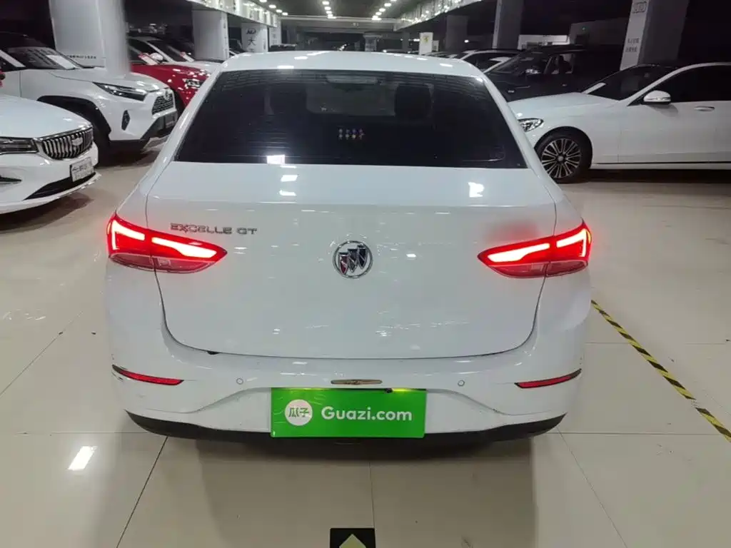 Buick Excelle 2021