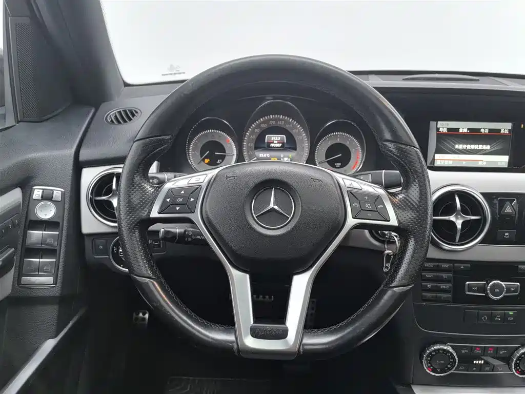 Mercedes-Benz GLK-Class 2016 — фото 11