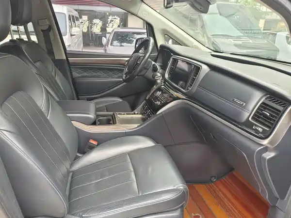 GAC Trumpchi M8 2020