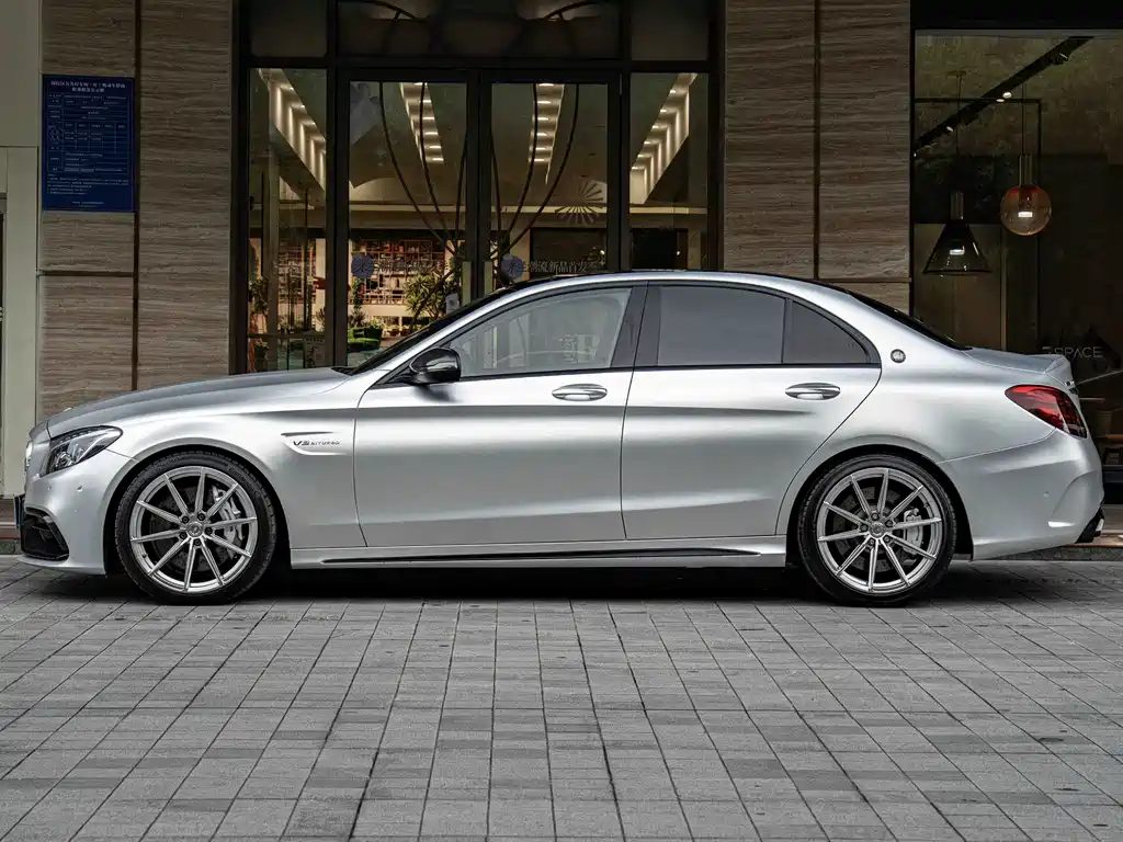 Mercedes-Benz C-Class AMG 2016 — фото 7