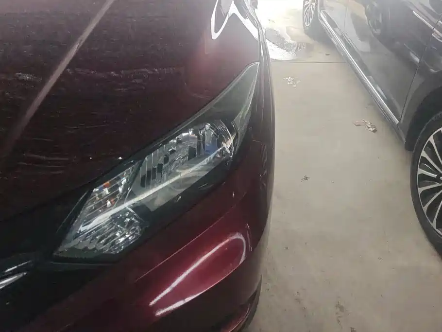 Honda Vezel 2016