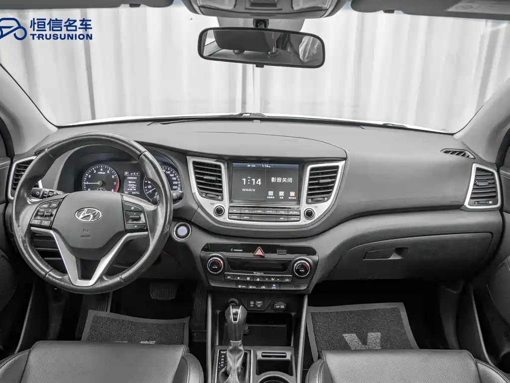 Hyundai Tucson 2017 — фото 12