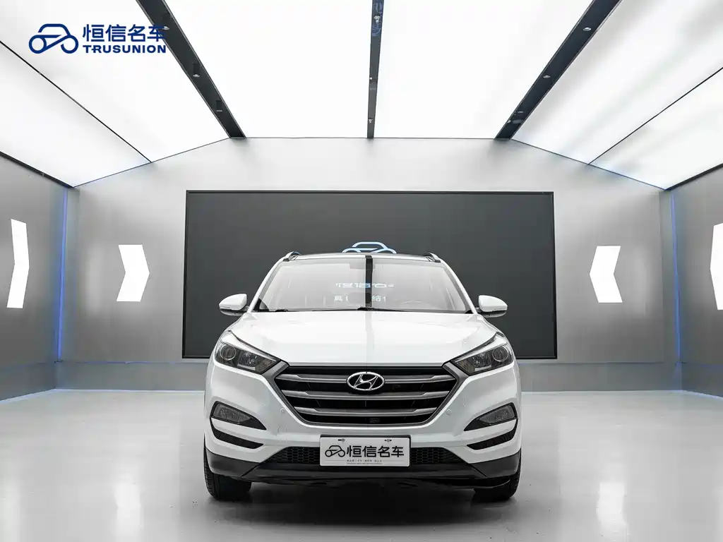 Hyundai Tucson 2017 — фото 2
