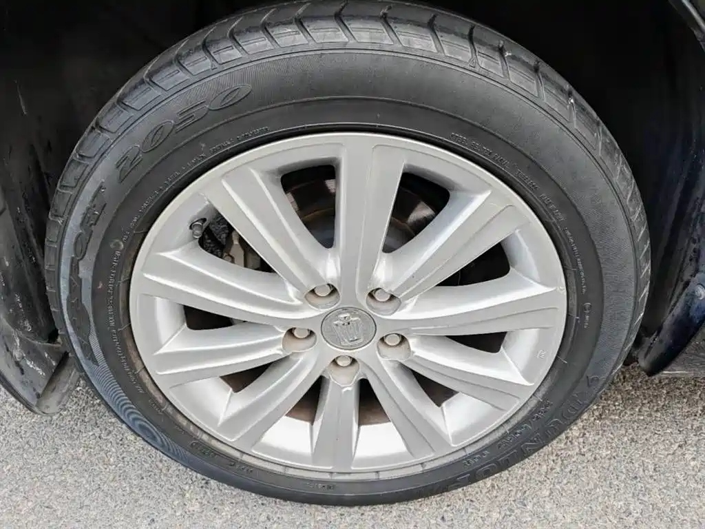 Toyota Crown 2014 — фото 16
