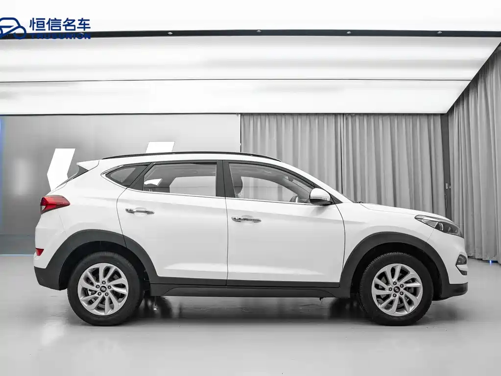 Hyundai Tucson 2017 — фото 7