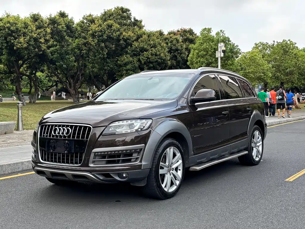 Audi Q7 2014 — фото 1