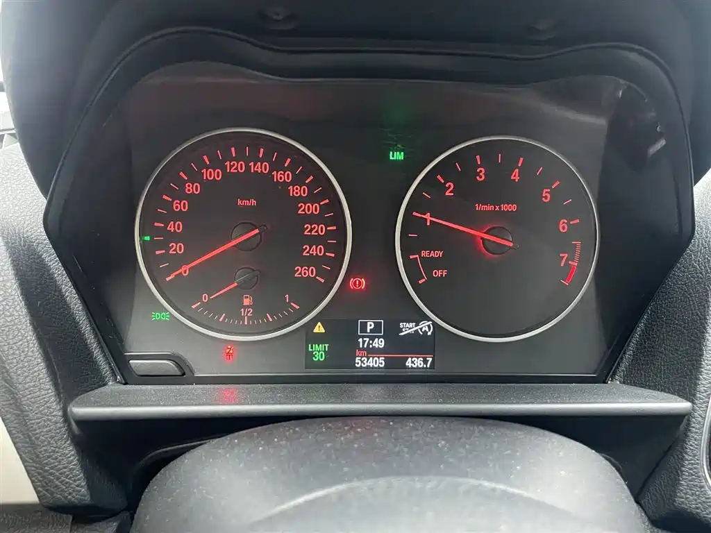 BMW 1 Series 2013 — фото 18