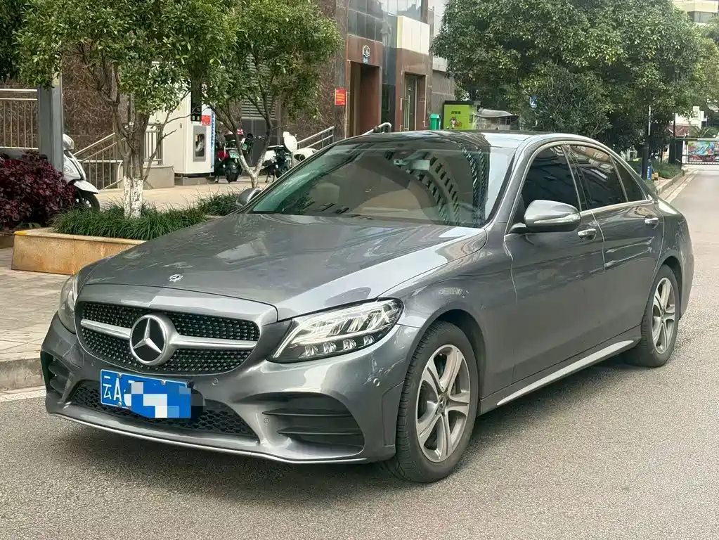 Mercedes-Benz C-Class 2019