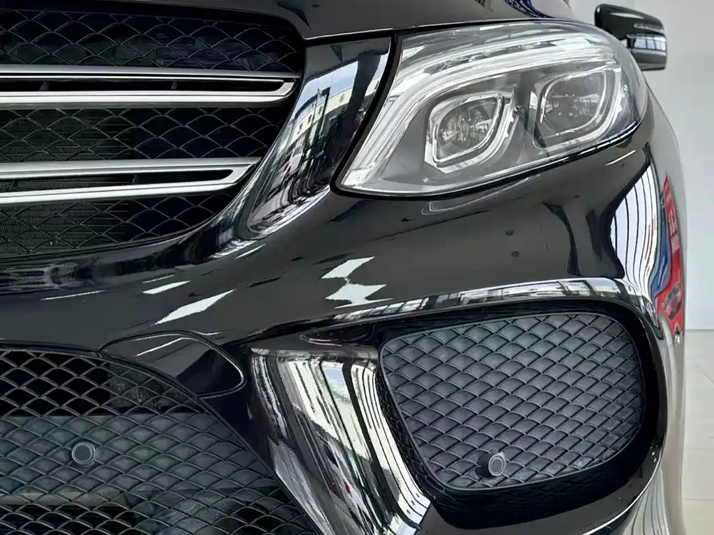 Mercedes-Benz GLE 2016 — фото 20