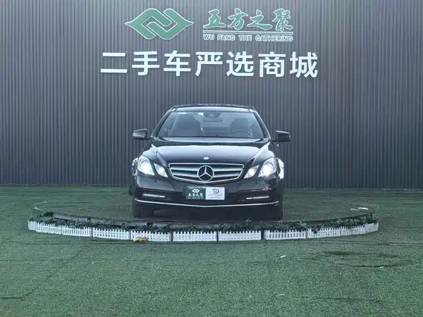 Mercedes-Benz E-Class 2011