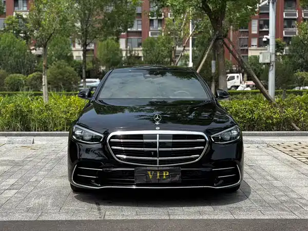 Mercedes-Benz S-Class 2022