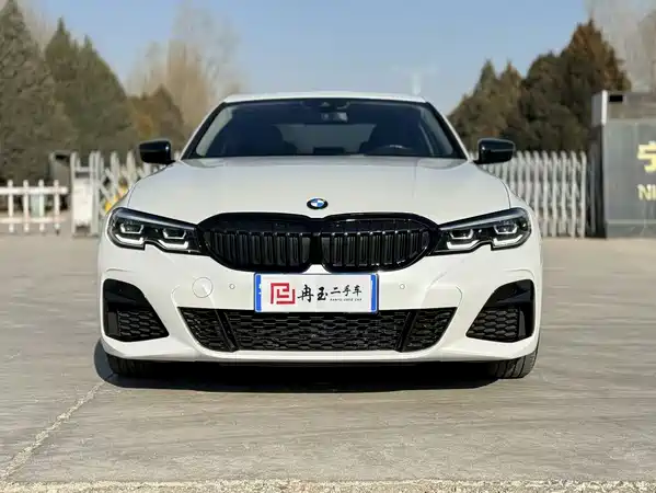 BMW 3 Series 2022