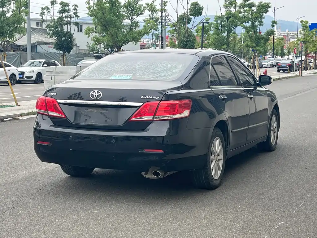 Toyota Camry 2010
