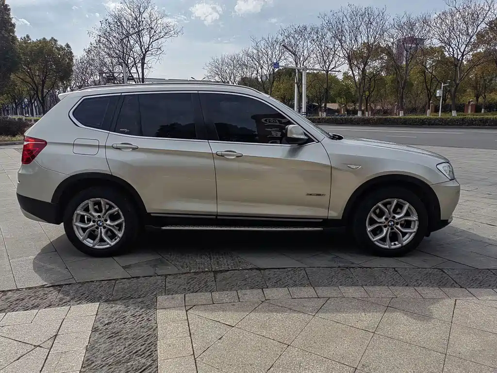 BMW X3 2012 — фото 5