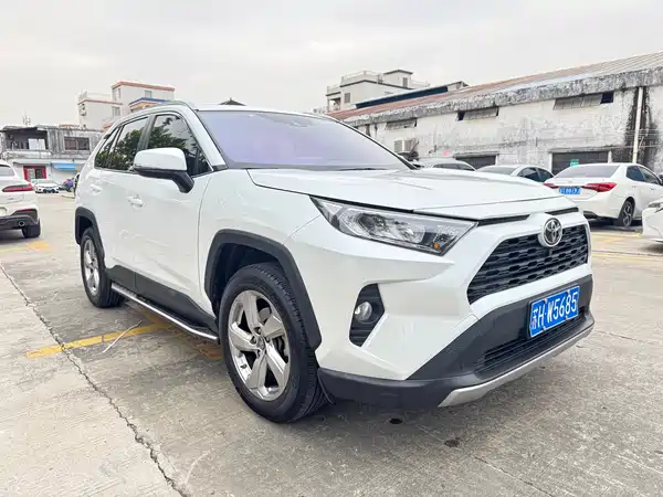 Toyota RAV4 2022
