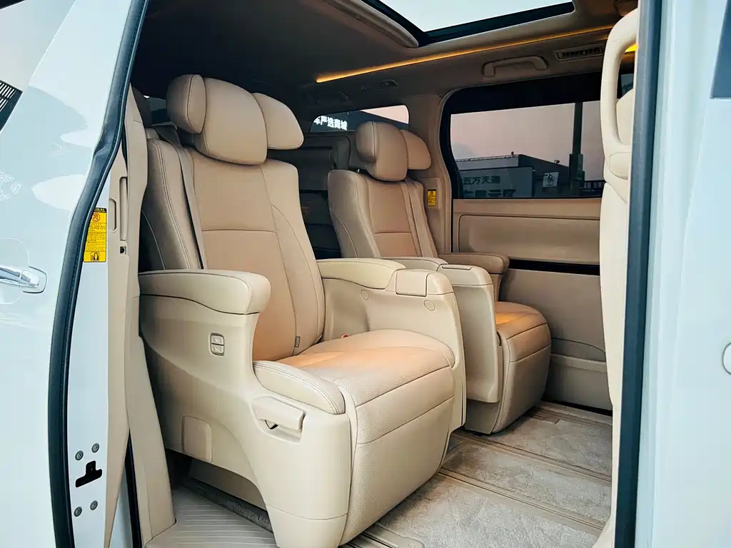 Toyota Alphard 2013 — фото 15