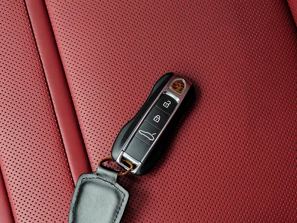 Porsche Panamera 2024 — фото 30