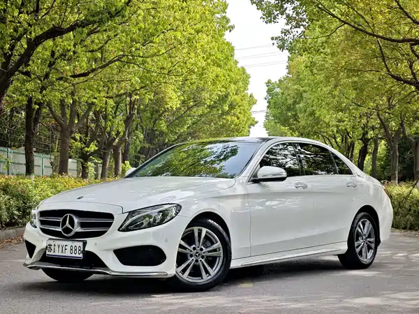 Mercedes-Benz C-Class 2018