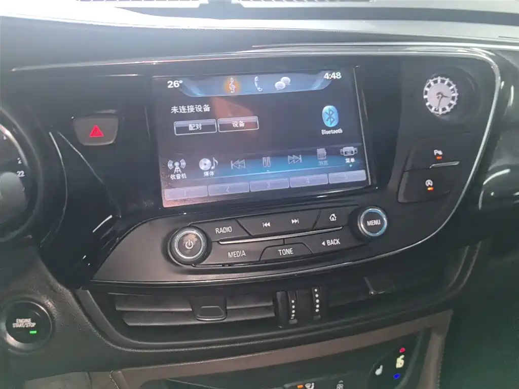 Buick Envision Plus 2016 — фото 12