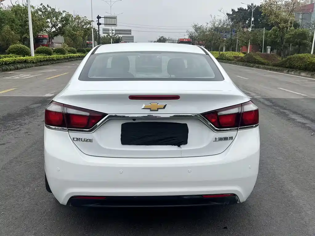 Chevrolet Cruze 2015 — фото 6