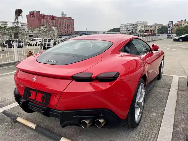 Ferrari Roma 2020