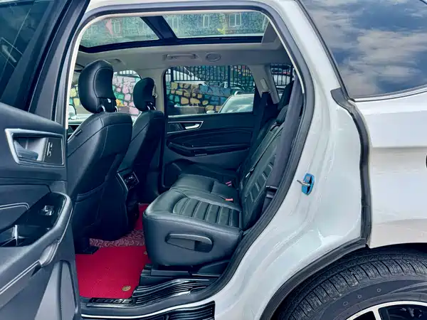 Ford Edge 2020
