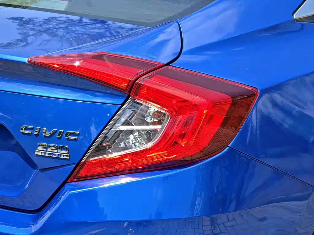 Honda Civic 2019 — фото 14