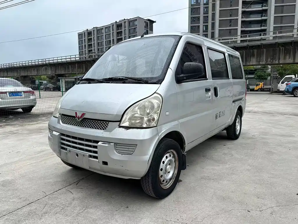Wuling Rongguang 2015 — фото 3