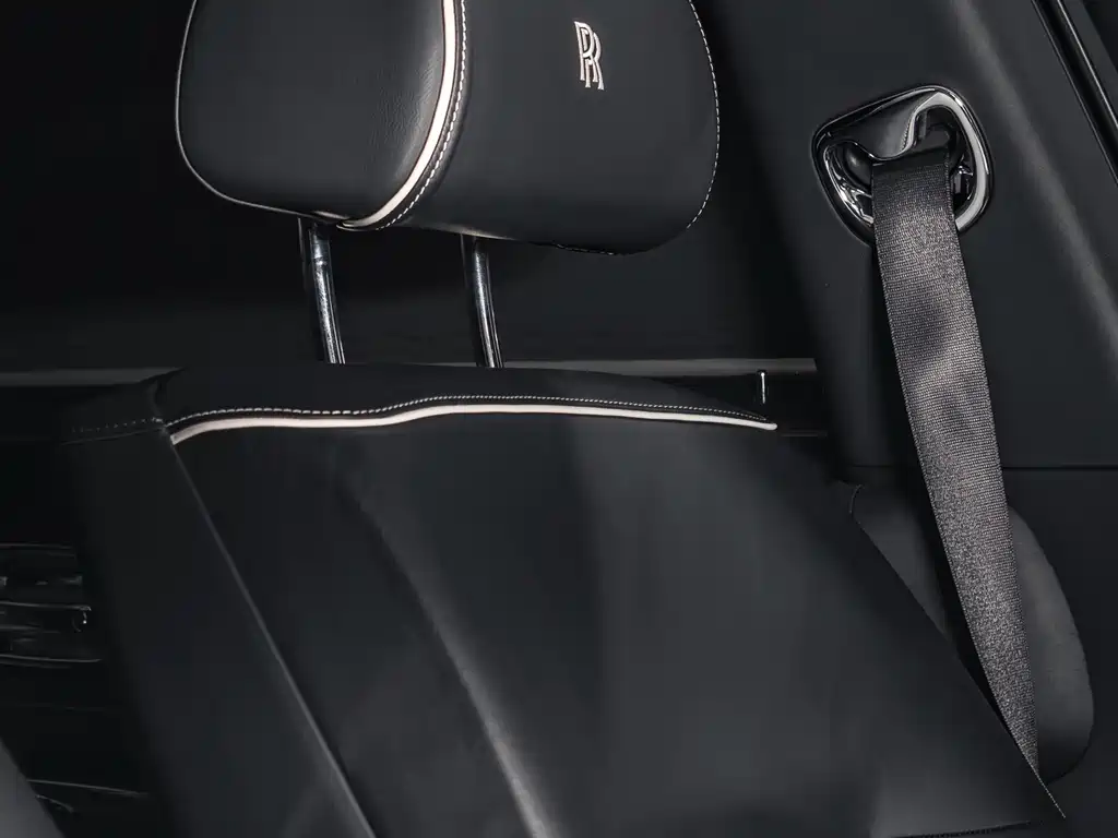 Rolls-Royce Ghost 2014 — фото 19