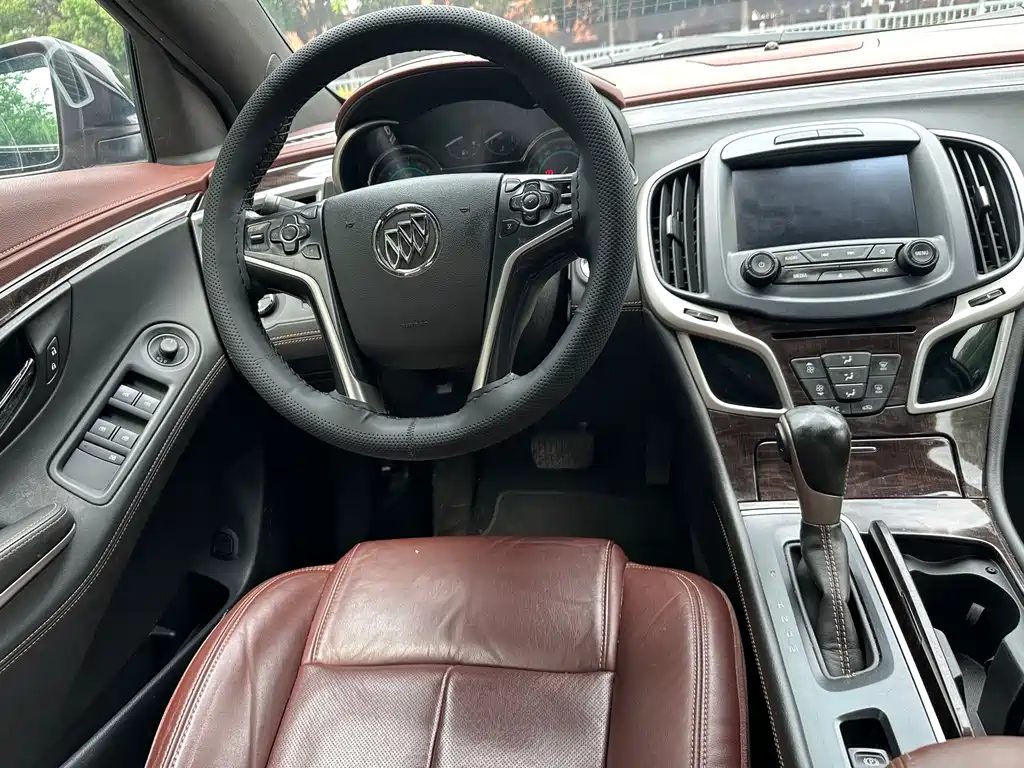 Buick LaCrosse 2014 — фото 10
