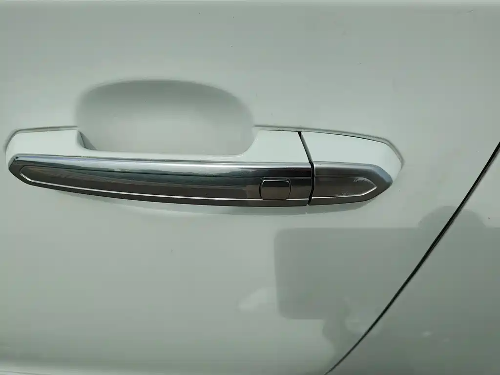 Cadillac XTS 2017 — фото 15
