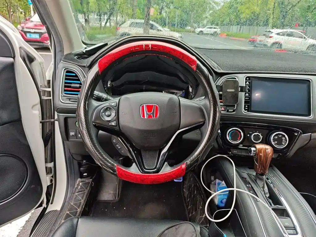 Honda Vezel 2019 — фото 3