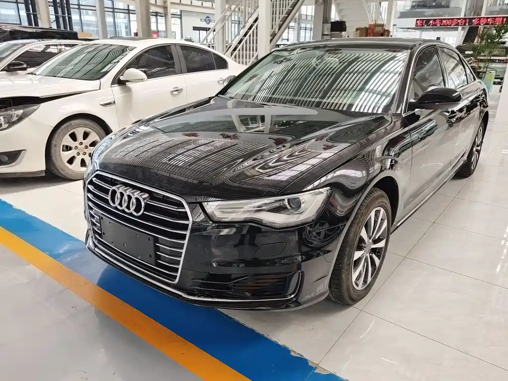 Audi A6L 2016 — фото 1