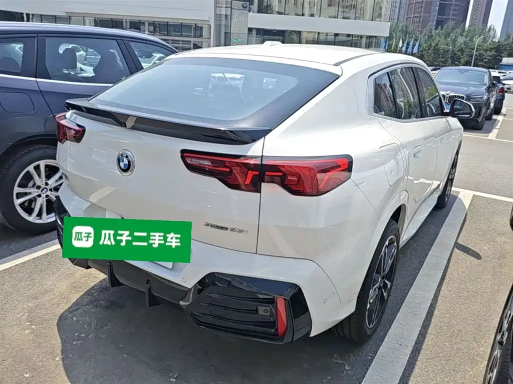BMW X2 2025 — фото 12