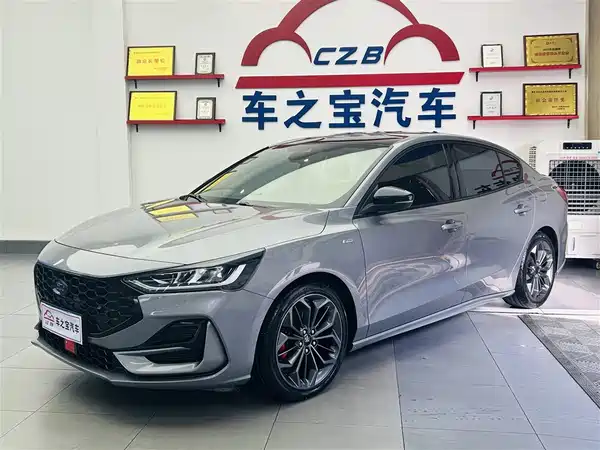 Ford Focus 2022