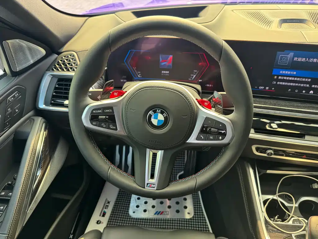 BMW X6 M 2025 — фото 8