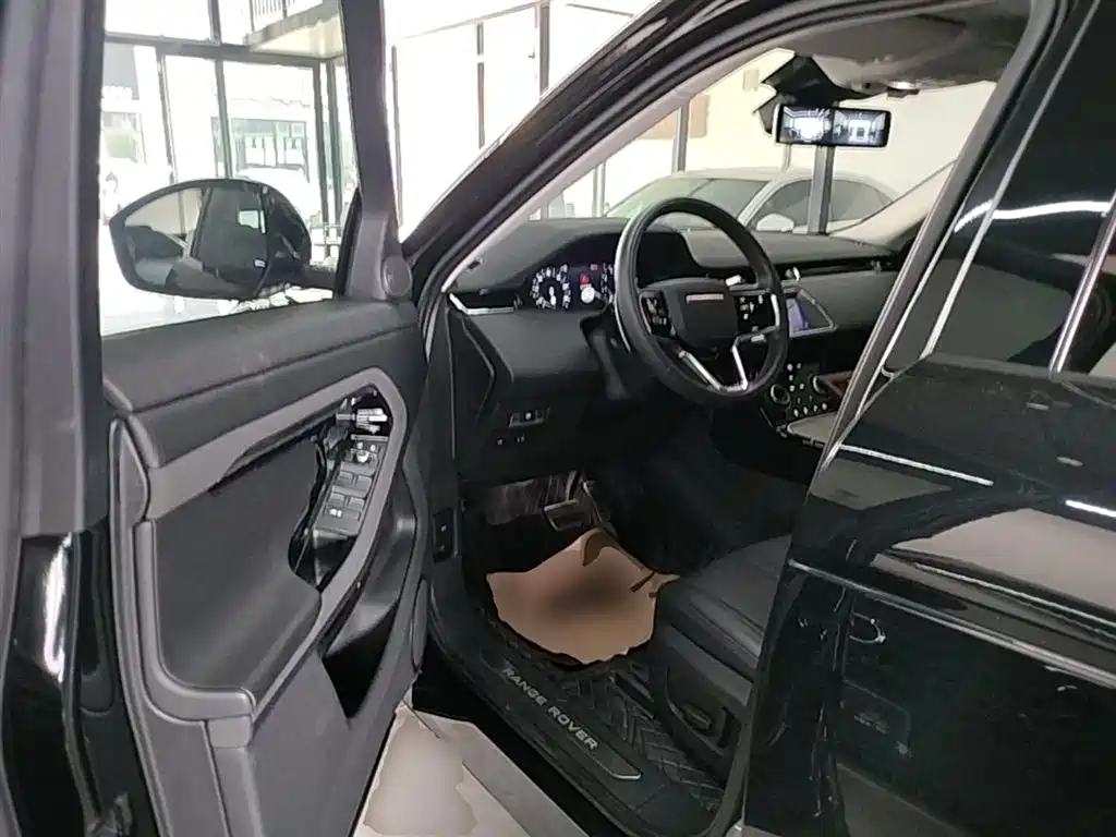 Land Rover Evoque 2022 — фото 16