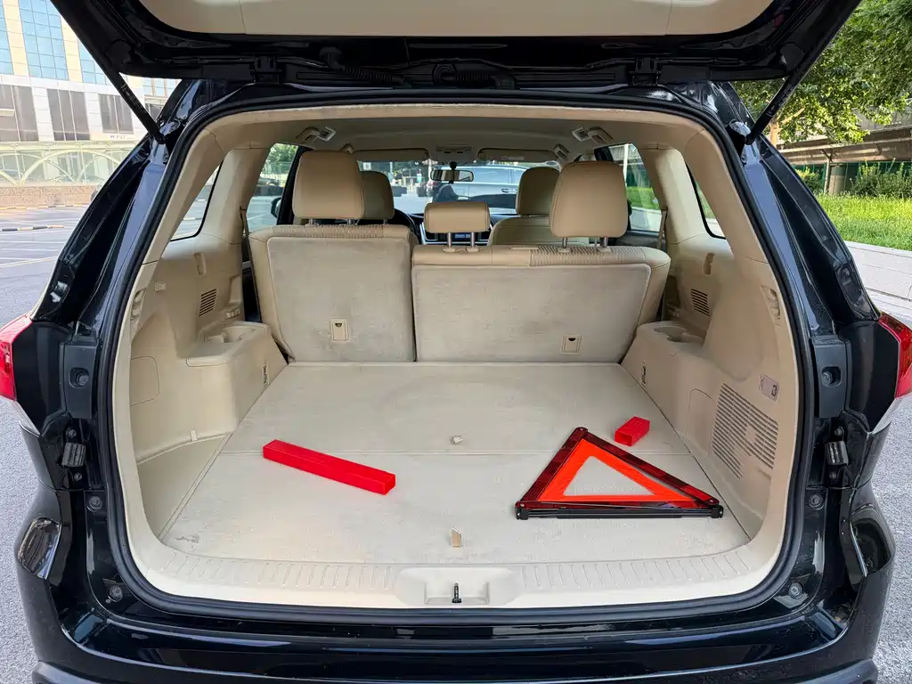 Toyota Highlander 2019 — фото 12