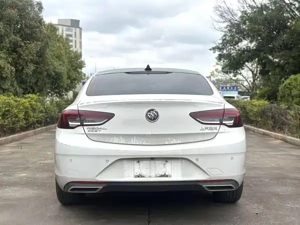 Buick Regal 2020