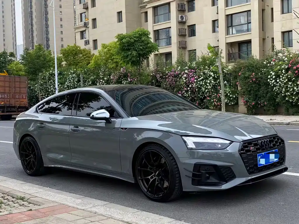 Audi S5 2023 — фото 3